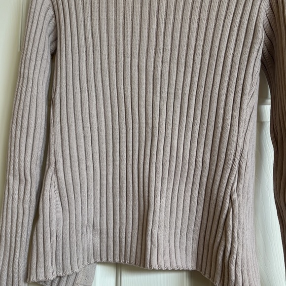 Rem Garson sweater NWOT - Picture 9 of 11